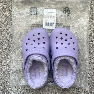 Toddler Crocs Lined Size 9 Lavender